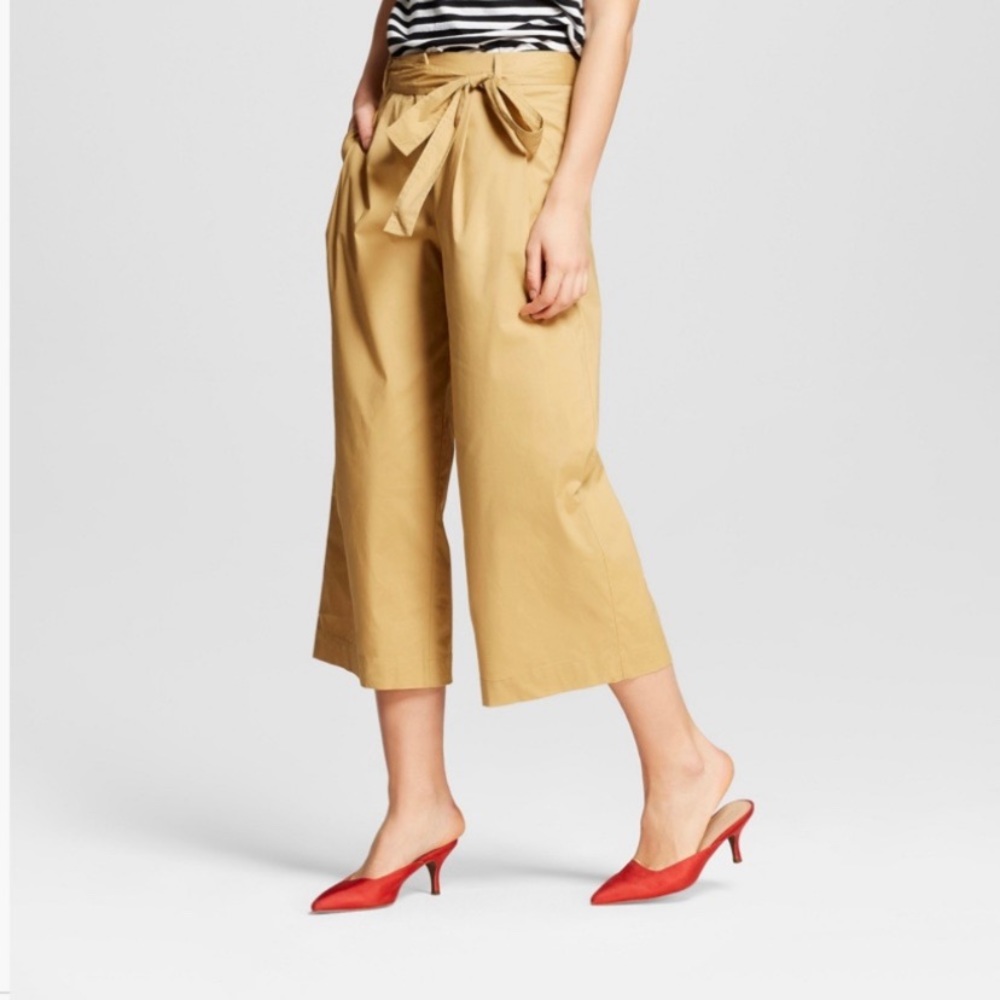 Who What Wear Women's Tan Paperbag Belted Crop Pants NWT